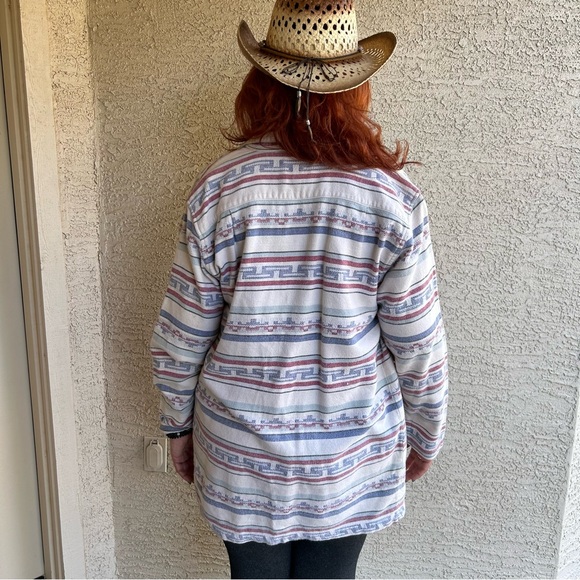 Southwestern Western Aztec Oversized Casual Shacket Shirt Jacket Boho Festival - Picture 2 of 10